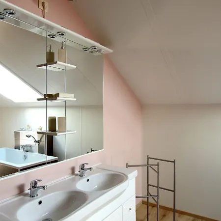 Feriehus Escape With Bubble Bath Martilly